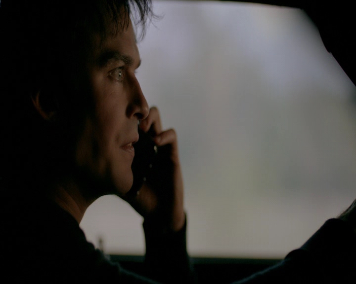 VampireDiaries-dot-nl_VampireDiaries-8x11YouMadeAChoiceToBeGood2178.jpg