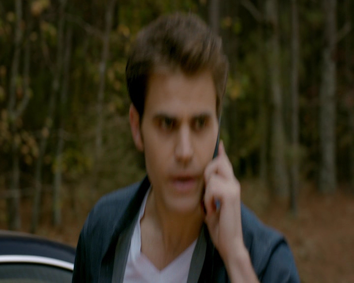 VampireDiaries-dot-nl_VampireDiaries-8x11YouMadeAChoiceToBeGood2190.jpg