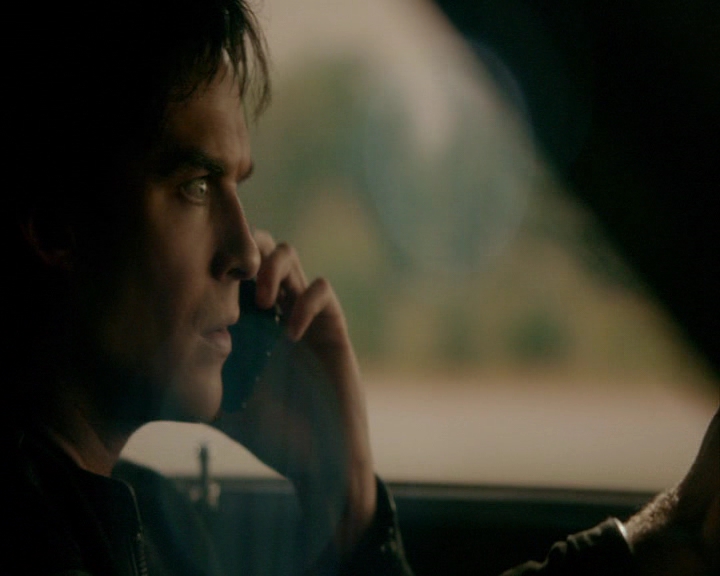 VampireDiaries-dot-nl_VampireDiaries-8x12WhatAreYou0128.jpg