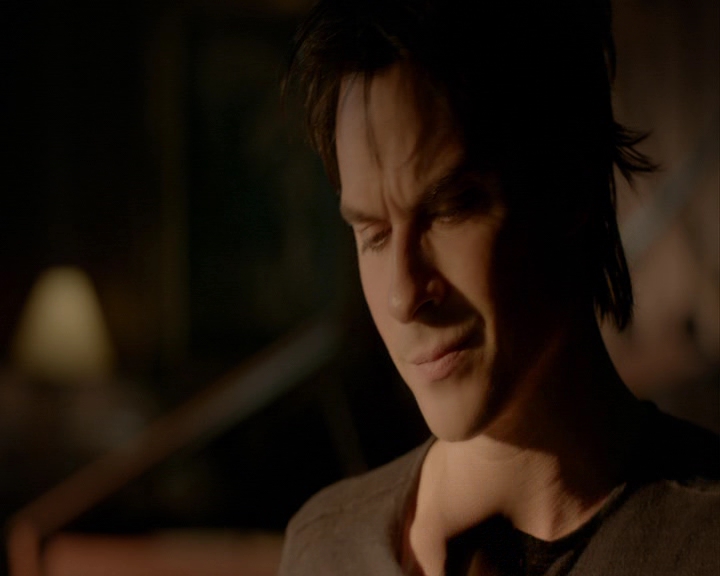 VampireDiaries-dot-nl_VampireDiaries-8x12WhatAreYou0377.jpg