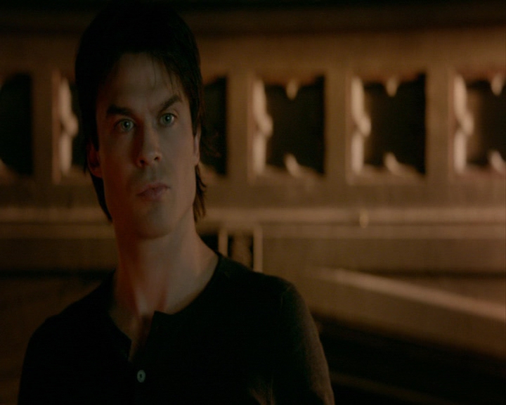 VampireDiaries-dot-nl_VampireDiaries-8x12WhatAreYou0382.jpg