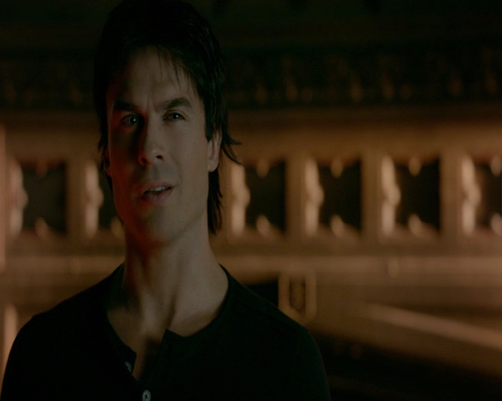 VampireDiaries-dot-nl_VampireDiaries-8x12WhatAreYou0425.jpg