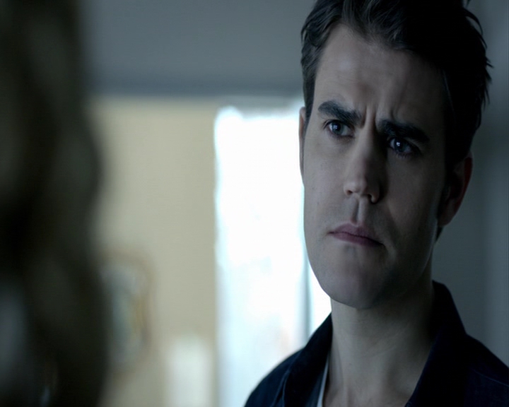 VampireDiaries-dot-nl_VampireDiaries-8x12WhatAreYou0636.jpg