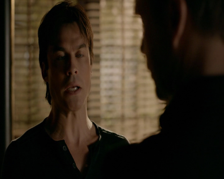 VampireDiaries-dot-nl_VampireDiaries-8x12WhatAreYou0670.jpg