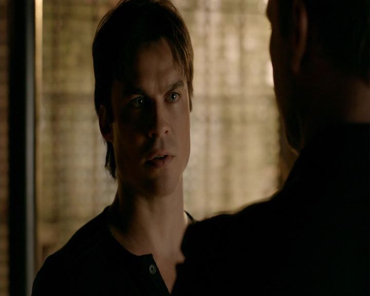 VampireDiaries-dot-nl_VampireDiaries-8x12WhatAreYou0692.jpg