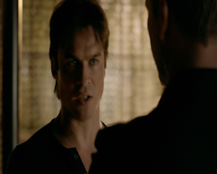 VampireDiaries-dot-nl_VampireDiaries-8x12WhatAreYou0694.jpg