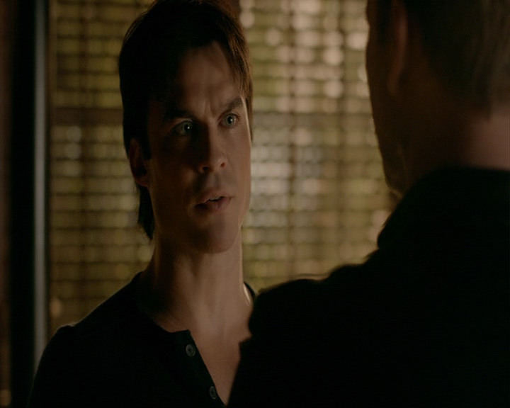 VampireDiaries-dot-nl_VampireDiaries-8x12WhatAreYou0698.jpg