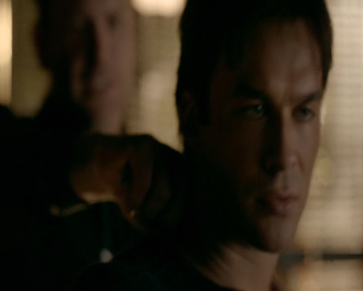 VampireDiaries-dot-nl_VampireDiaries-8x12WhatAreYou0722.jpg