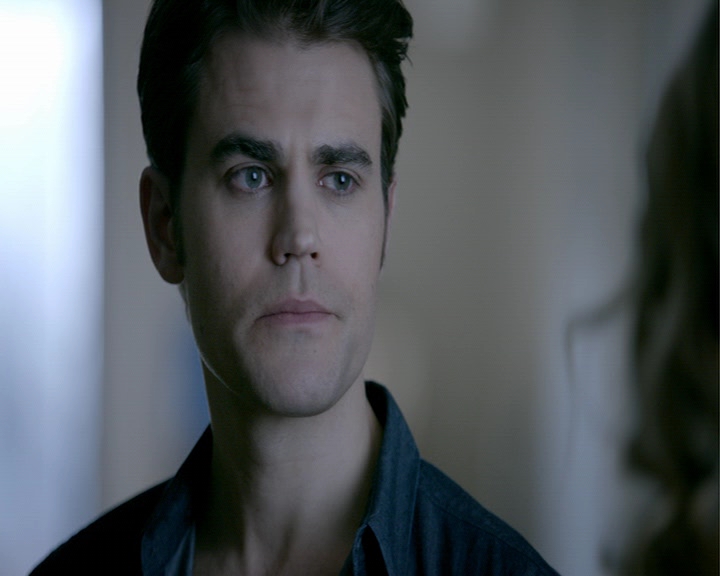 VampireDiaries-dot-nl_VampireDiaries-8x12WhatAreYou0878.jpg