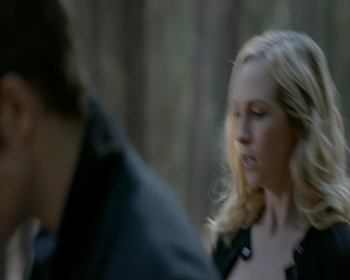 VampireDiaries-dot-nl_VampireDiaries-8x12WhatAreYou1085.jpg