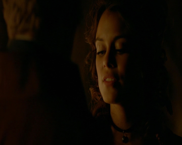 VampireDiaries-dot-nl_VampireDiaries-8x12WhatAreYou1168.jpg