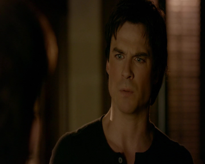 VampireDiaries-dot-nl_VampireDiaries-8x12WhatAreYou2186.jpg