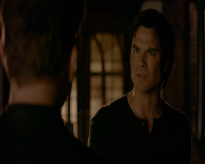 VampireDiaries-dot-nl_VampireDiaries-8x12WhatAreYou2191.jpg