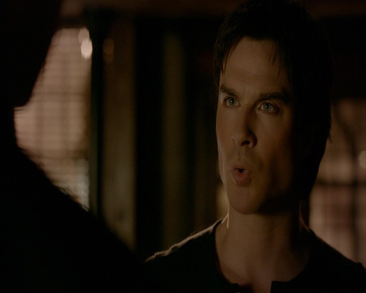 VampireDiaries-dot-nl_VampireDiaries-8x12WhatAreYou2211.jpg