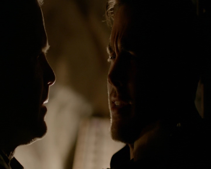 VampireDiaries-dot-nl_VampireDiaries-8x13TheLiesWillCatchUpToYou0149.jpg