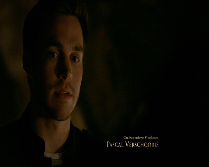 VampireDiaries-dot-nl_VampireDiaries-8x13TheLiesWillCatchUpToYou0190.jpg