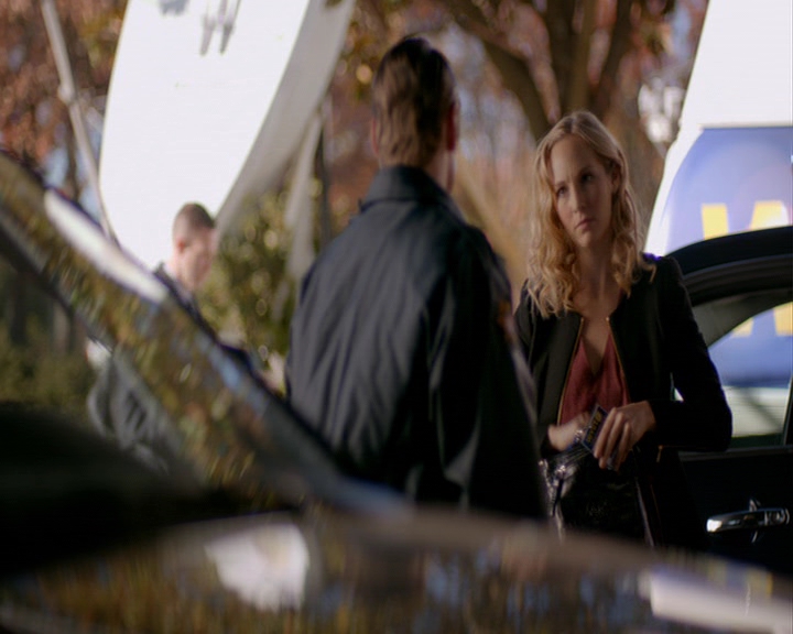 VampireDiaries-dot-nl_VampireDiaries-8x13TheLiesWillCatchUpToYou0296.jpg