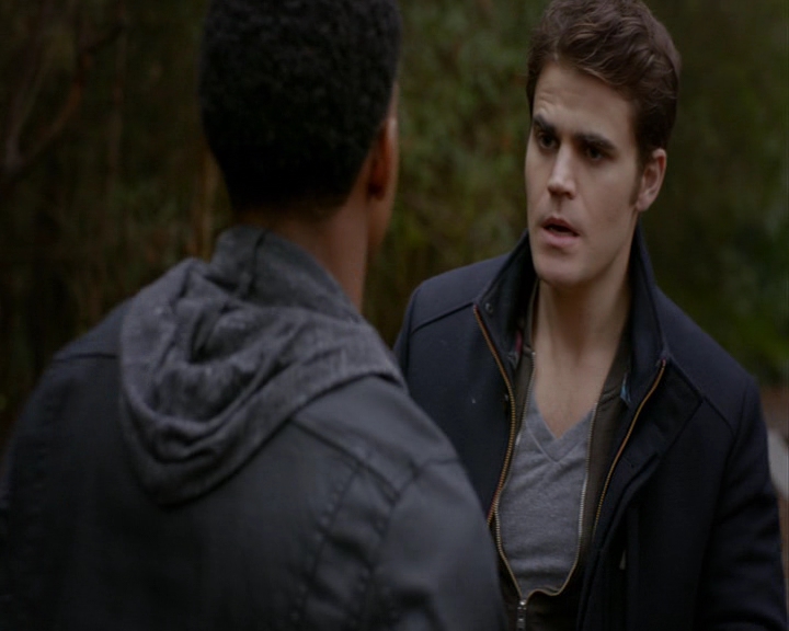 VampireDiaries-dot-nl_VampireDiaries-8x13TheLiesWillCatchUpToYou0362.jpg