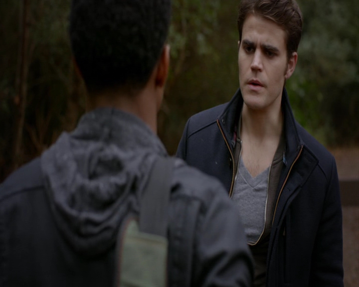 VampireDiaries-dot-nl_VampireDiaries-8x13TheLiesWillCatchUpToYou0373.jpg