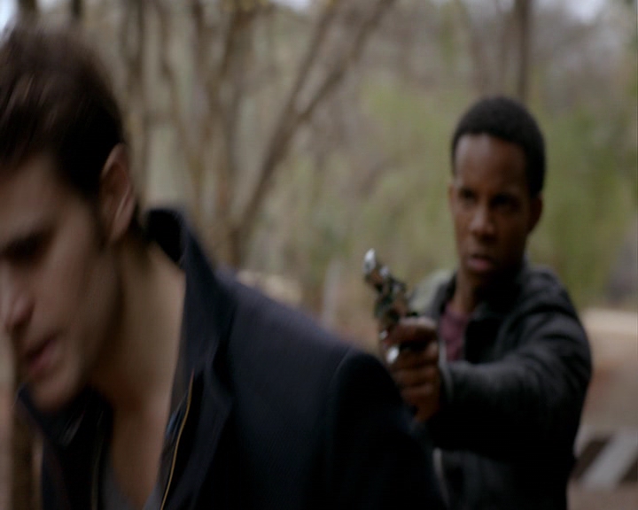 VampireDiaries-dot-nl_VampireDiaries-8x13TheLiesWillCatchUpToYou0381.jpg