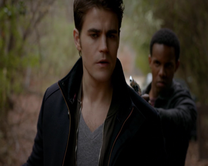 VampireDiaries-dot-nl_VampireDiaries-8x13TheLiesWillCatchUpToYou0387.jpg