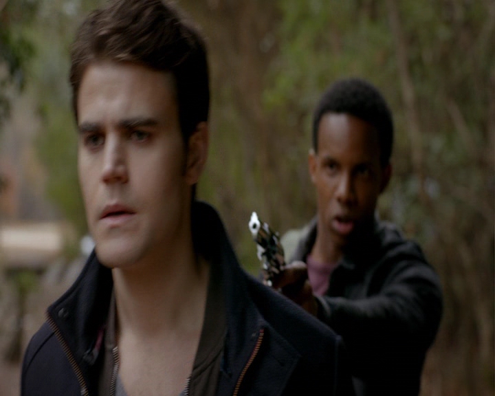 VampireDiaries-dot-nl_VampireDiaries-8x13TheLiesWillCatchUpToYou0393.jpg