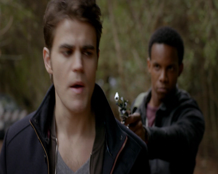 VampireDiaries-dot-nl_VampireDiaries-8x13TheLiesWillCatchUpToYou0395.jpg