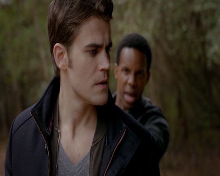 VampireDiaries-dot-nl_VampireDiaries-8x13TheLiesWillCatchUpToYou0397.jpg