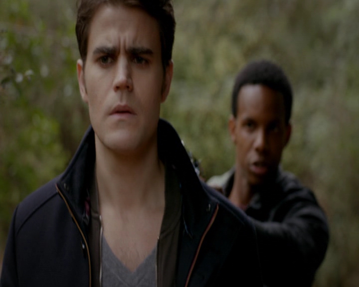 VampireDiaries-dot-nl_VampireDiaries-8x13TheLiesWillCatchUpToYou0407.jpg