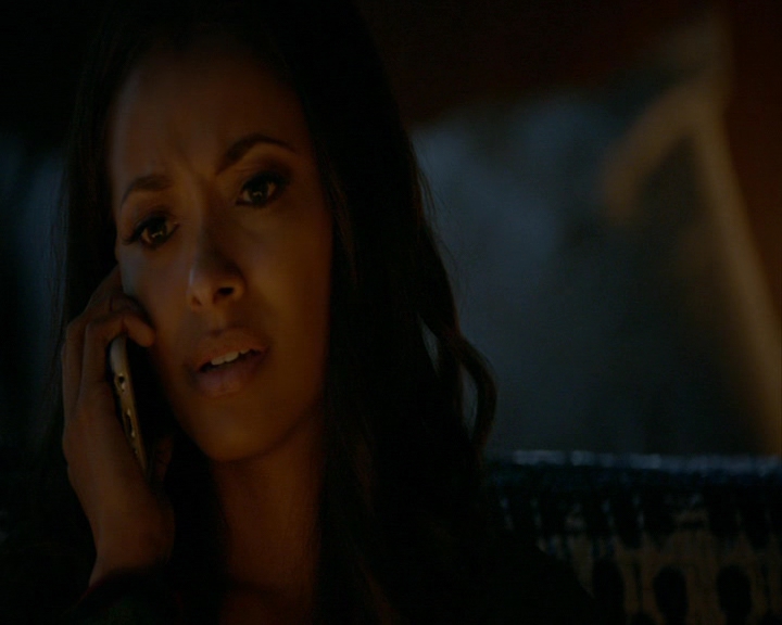 VampireDiaries-dot-nl_VampireDiaries-8x13TheLiesWillCatchUpToYou0581.jpg