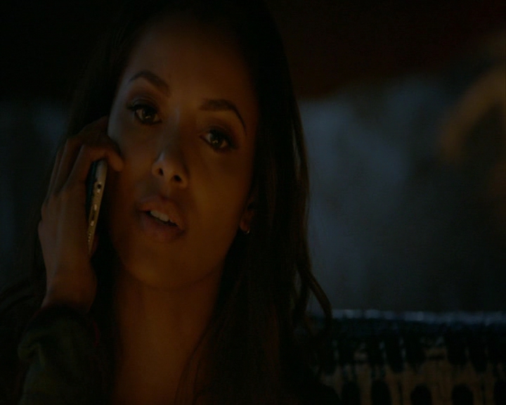 VampireDiaries-dot-nl_VampireDiaries-8x13TheLiesWillCatchUpToYou0584.jpg