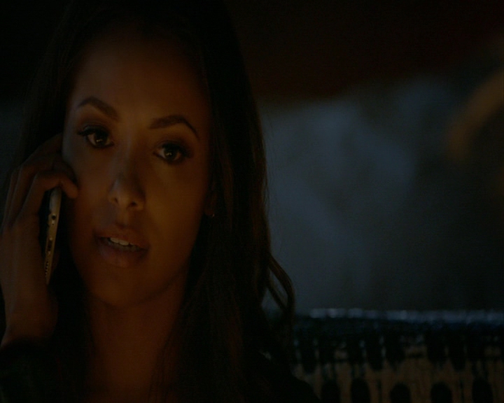 VampireDiaries-dot-nl_VampireDiaries-8x13TheLiesWillCatchUpToYou0585.jpg