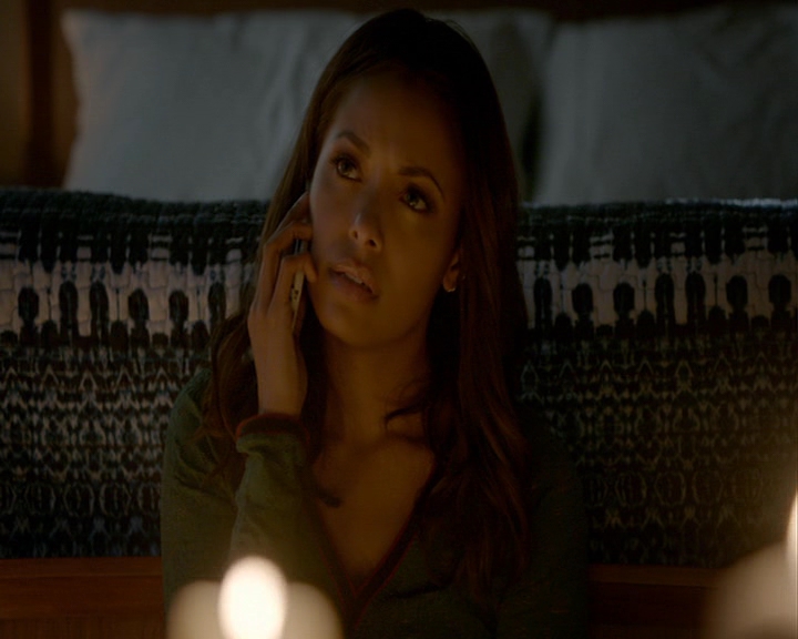 VampireDiaries-dot-nl_VampireDiaries-8x13TheLiesWillCatchUpToYou0617.jpg