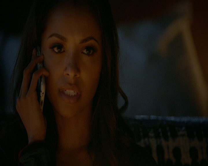 VampireDiaries-dot-nl_VampireDiaries-8x13TheLiesWillCatchUpToYou0664.jpg