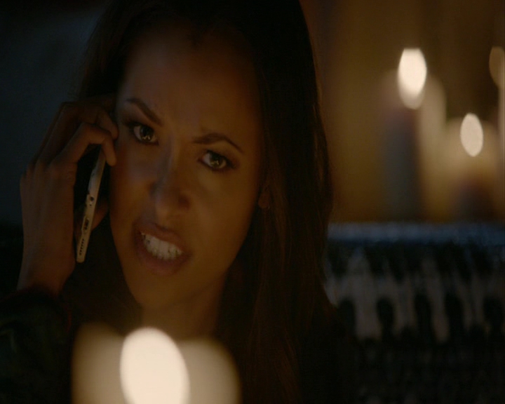 VampireDiaries-dot-nl_VampireDiaries-8x13TheLiesWillCatchUpToYou0677.jpg