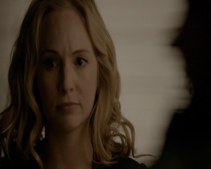 VampireDiaries-dot-nl_VampireDiaries-8x13TheLiesWillCatchUpToYou0816.jpg