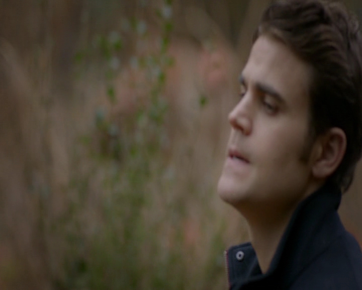 VampireDiaries-dot-nl_VampireDiaries-8x13TheLiesWillCatchUpToYou0821.jpg