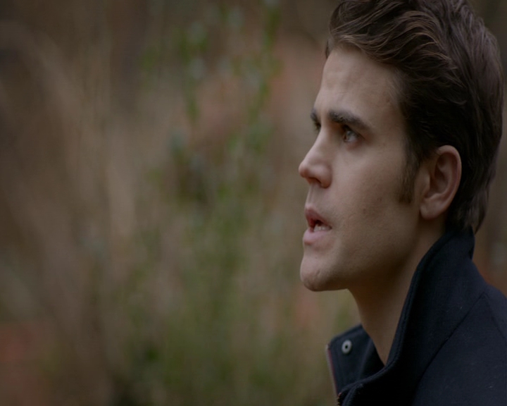 VampireDiaries-dot-nl_VampireDiaries-8x13TheLiesWillCatchUpToYou0823.jpg