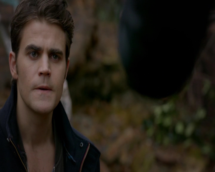 VampireDiaries-dot-nl_VampireDiaries-8x13TheLiesWillCatchUpToYou0899.jpg