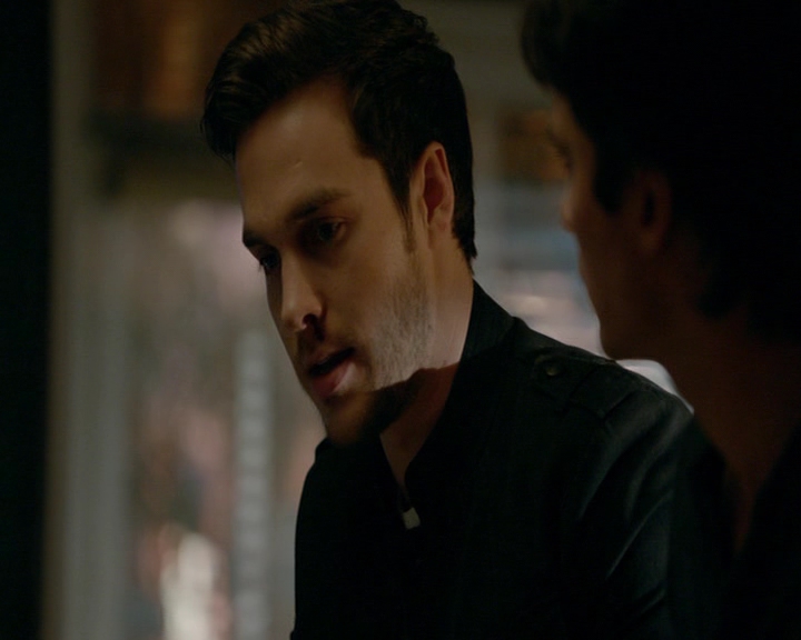 VampireDiaries-dot-nl_VampireDiaries-8x13TheLiesWillCatchUpToYou0981.jpg