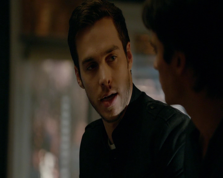 VampireDiaries-dot-nl_VampireDiaries-8x13TheLiesWillCatchUpToYou0982.jpg