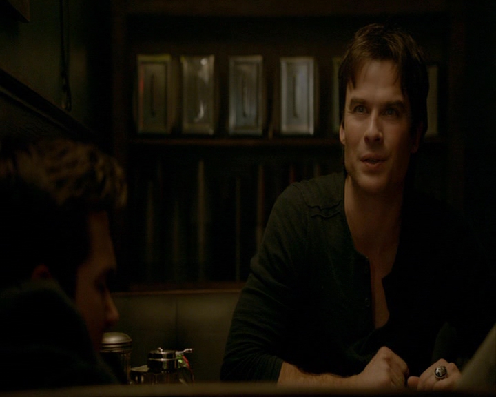 VampireDiaries-dot-nl_VampireDiaries-8x13TheLiesWillCatchUpToYou1016.jpg