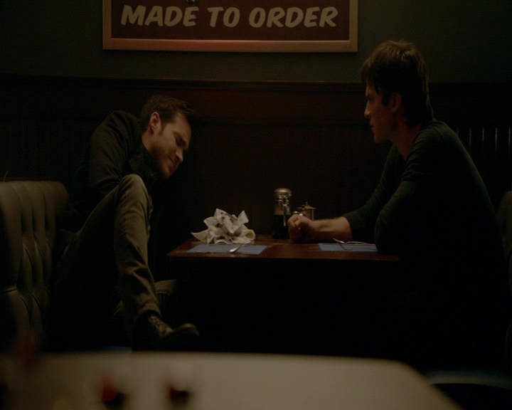 VampireDiaries-dot-nl_VampireDiaries-8x13TheLiesWillCatchUpToYou1041.jpg