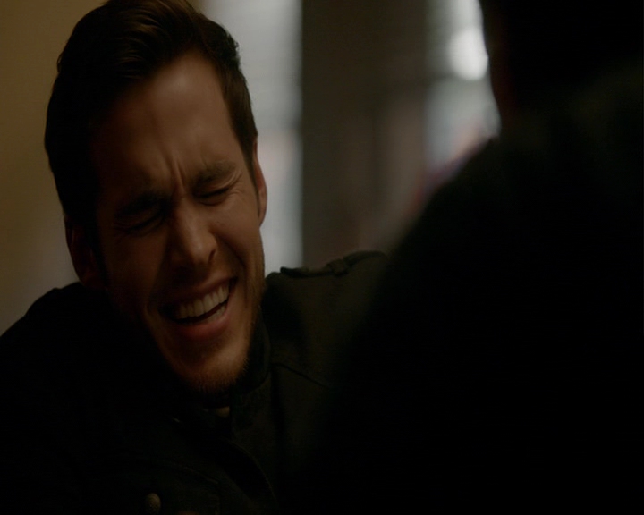 VampireDiaries-dot-nl_VampireDiaries-8x13TheLiesWillCatchUpToYou1082.jpg