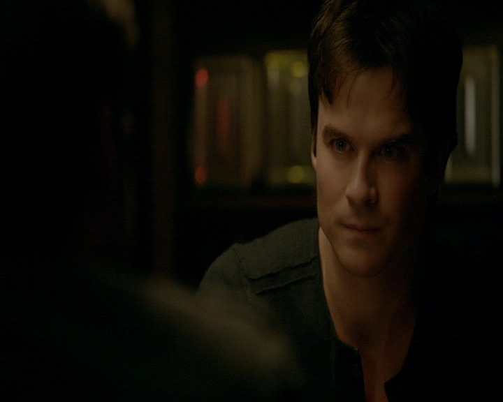 VampireDiaries-dot-nl_VampireDiaries-8x13TheLiesWillCatchUpToYou1100.jpg