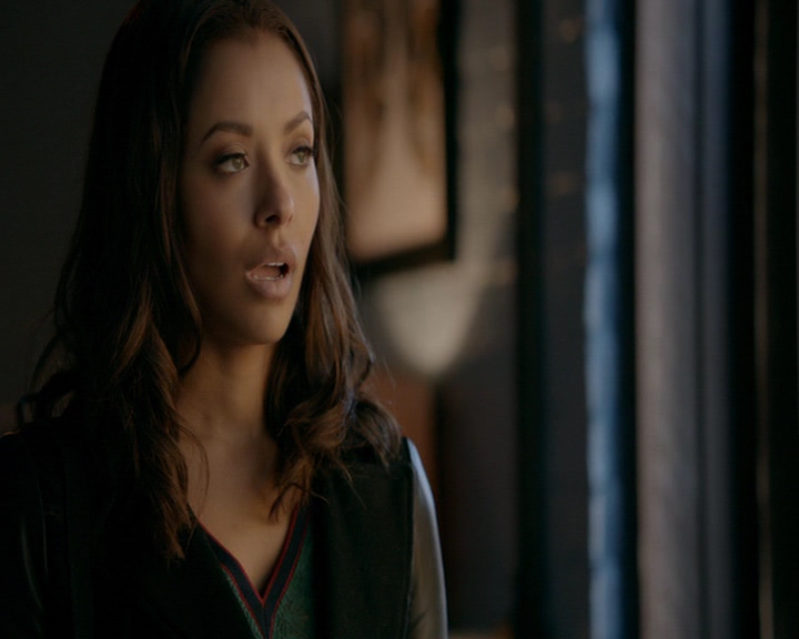 VampireDiaries-dot-nl_VampireDiaries-8x13TheLiesWillCatchUpToYou1270.jpg