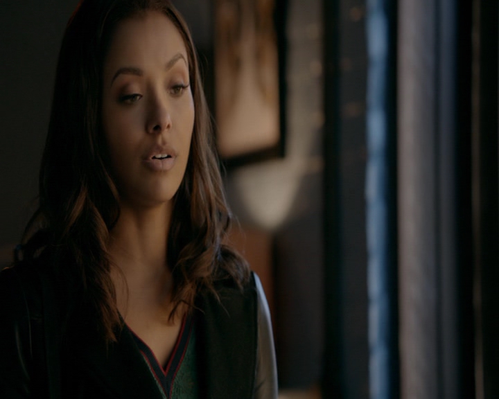 VampireDiaries-dot-nl_VampireDiaries-8x13TheLiesWillCatchUpToYou1271.jpg