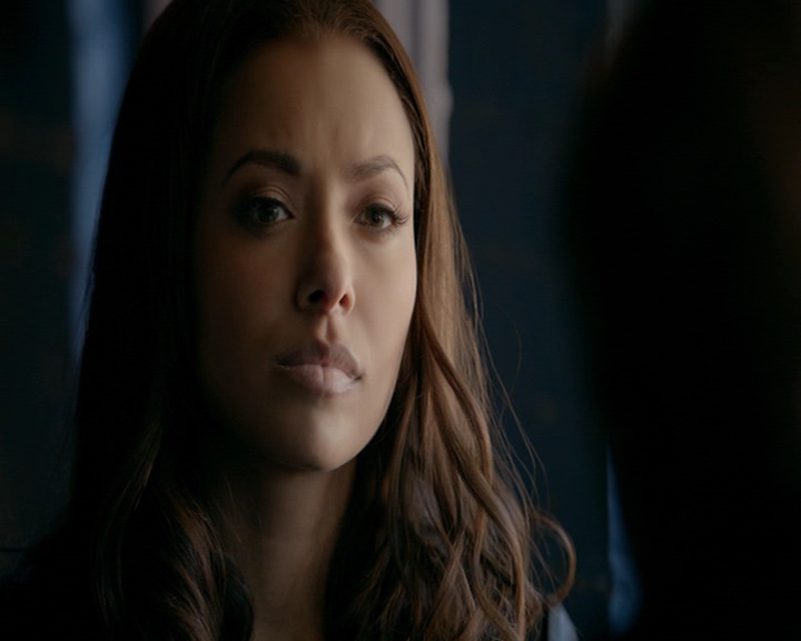 VampireDiaries-dot-nl_VampireDiaries-8x13TheLiesWillCatchUpToYou1298.jpg