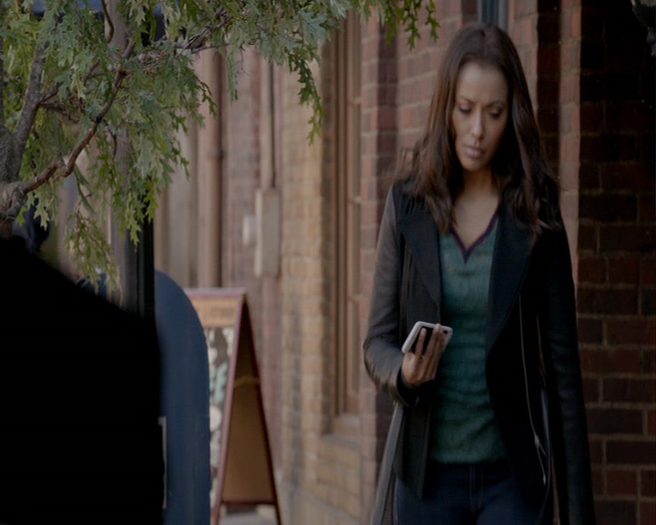 VampireDiaries-dot-nl_VampireDiaries-8x13TheLiesWillCatchUpToYou1564.jpg