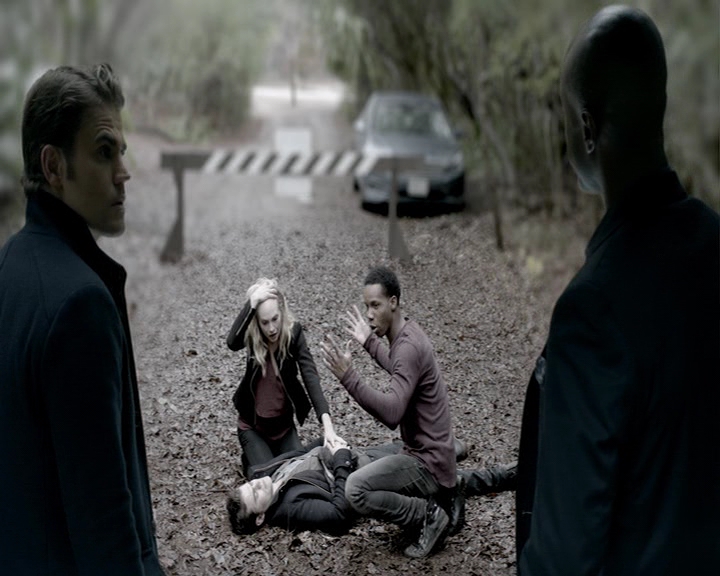 VampireDiaries-dot-nl_VampireDiaries-8x13TheLiesWillCatchUpToYou1694.jpg